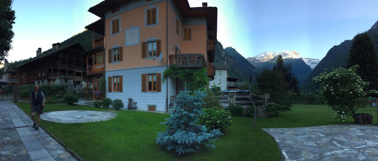 Tre Alberi Liberi Bed & Breakfast Alagna Valsesia Eksteriør bilde